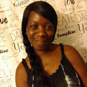 Meet your Posher, Lizzie